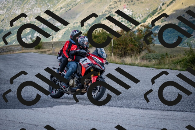 202509281152-DSC_7245_c2