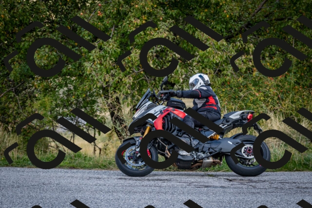 202509281154-DSC_7250_c2