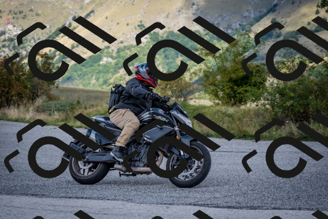 202509281207-DSC_7298_c2