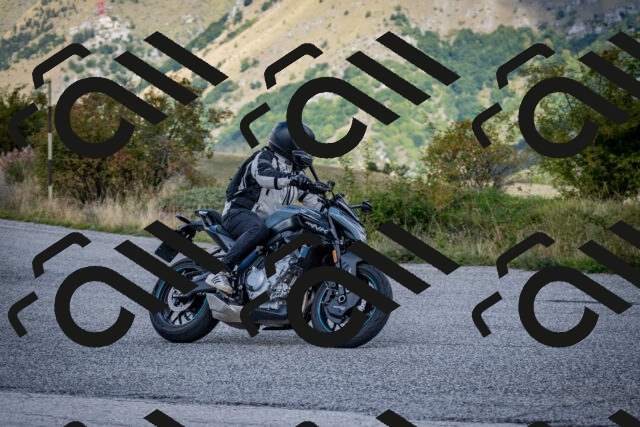 202509281207-DSC_7300_c2