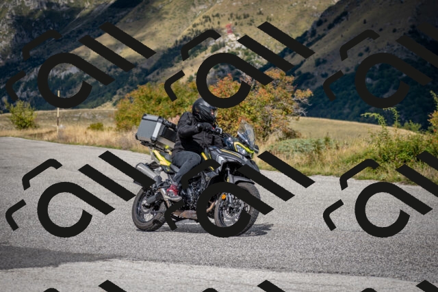 202509281240-DSC_7346_c2