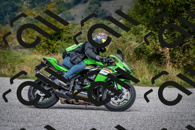 202509281250-DSC_7364_c2