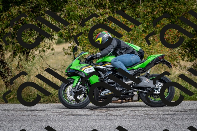 202509281252-DSC_7373_c2