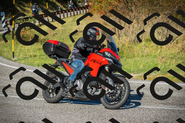 202509281046-DSC01011_c1_