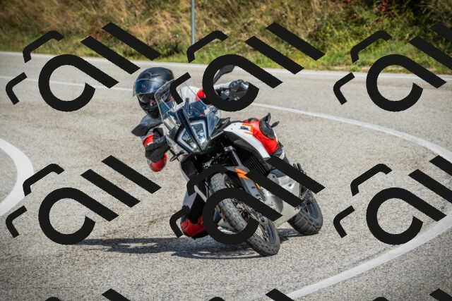 202509281201-DSC01422_c1_