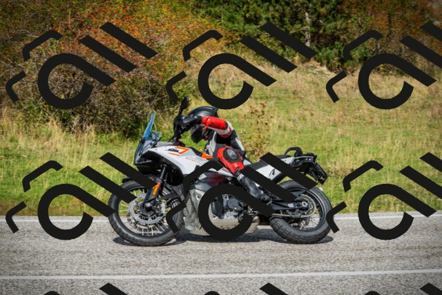 202509281204-DSC01466_c1_