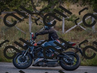 20250928105044-_5005646_am_