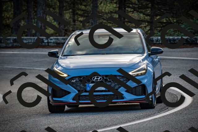 20250928105122-_5005652_am_