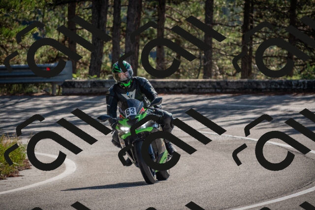 20250928110302-_5005677_am_