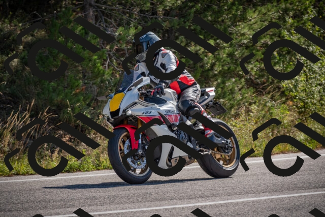 20250928110312-_5005685_am_