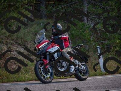 20250928112954-_5005812_am_