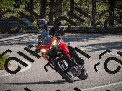 20250928114547-_5005911_am_