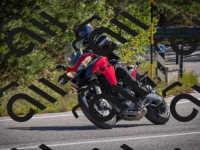 20250928114548-_5005912_am_