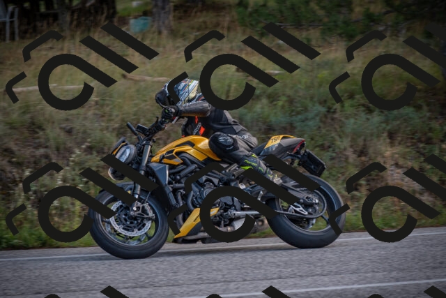 20250928120159-_5005955_am_