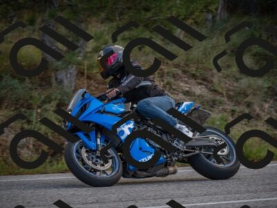 20250928120602-_5005984_am_