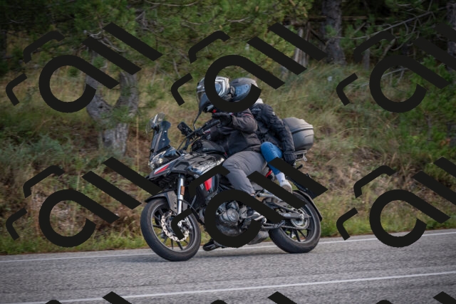 20250928121509-_5006020_am_