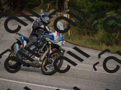 20250928124401-_5006137_am_