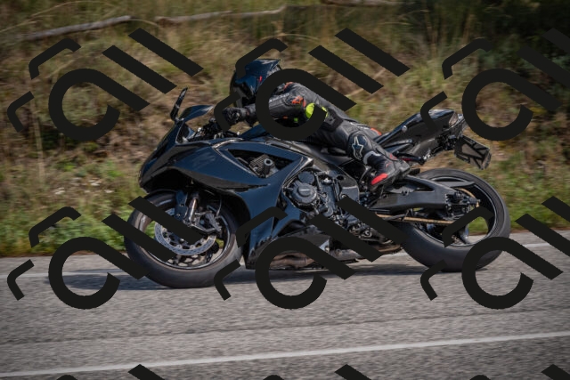 20250928130251-_5006248_am_