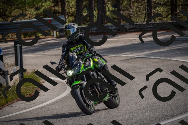 20250928130257-_5006251_am_