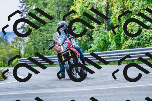 202509281034-DSC_4715_d2_