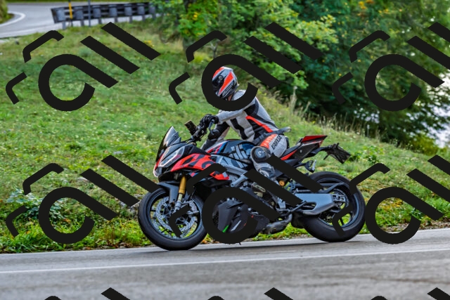 202509281044-DSC_4769_d2_