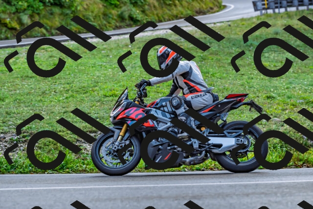 202509281044-DSC_4770_d2_