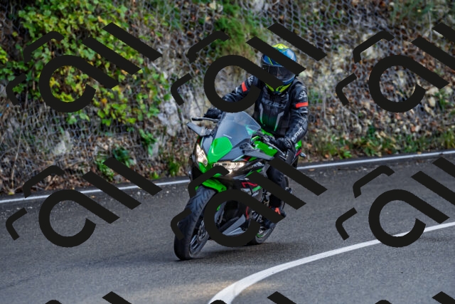 202509281046-DSC_4816_d2_