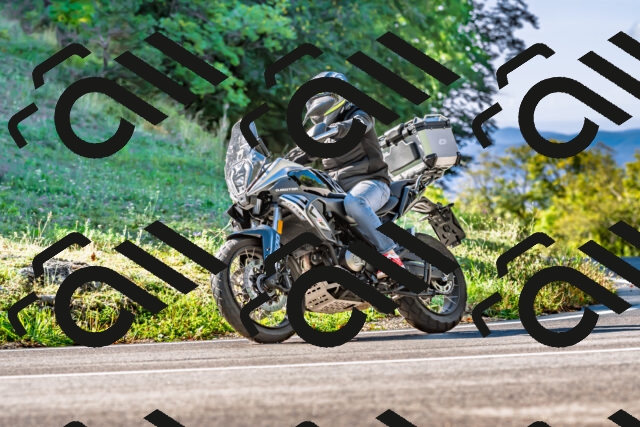 202509281056-DSC_4884_d2_