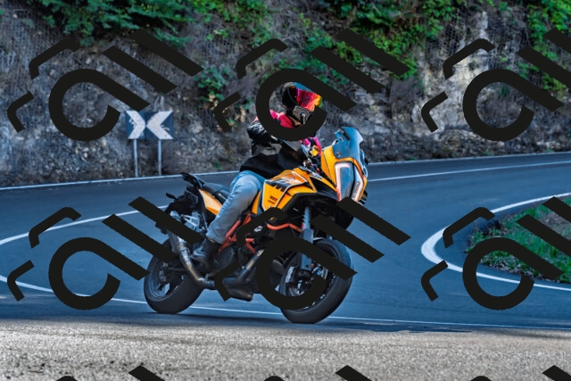 202509281102-DSC_4903_d2_