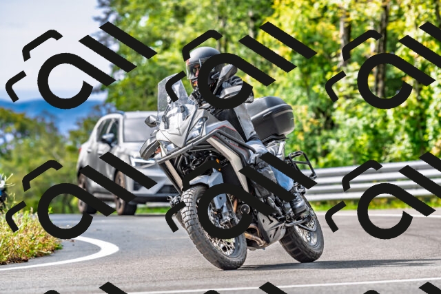 202509281126-DSC_5036_d2_