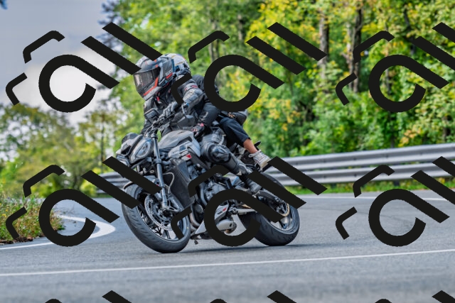 202509281132-DSC_5054_d2_