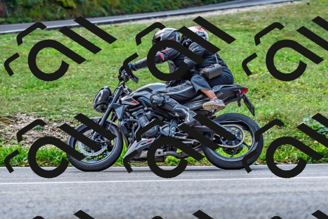 202509281132-DSC_5057_d2_