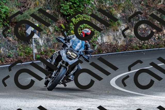 202509281133-DSC_5063_d2_