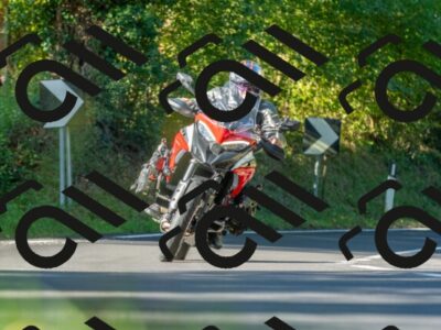 20250928100322_-R027889_r2