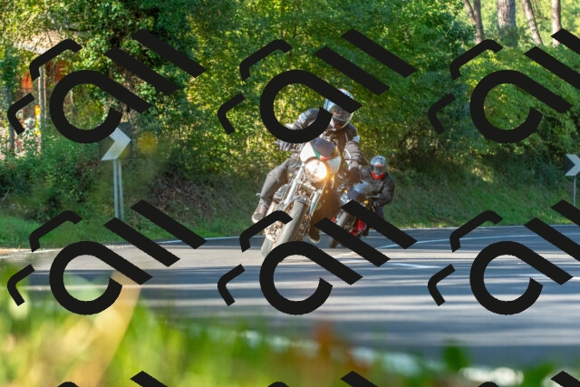 20250928100630_-R027946_r2