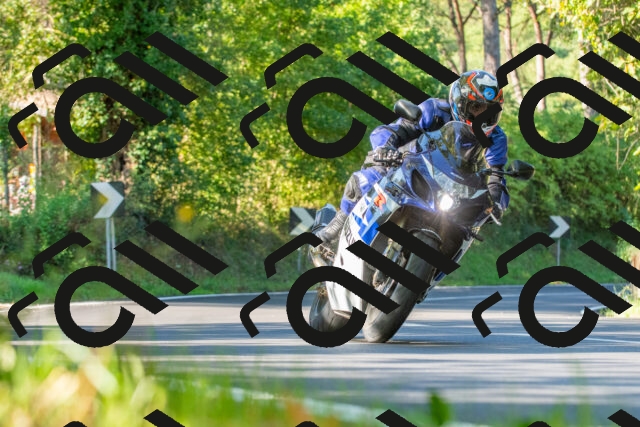 20250928100928_-R028005_r2