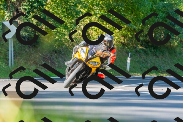 20250928101123_-R028039_r2