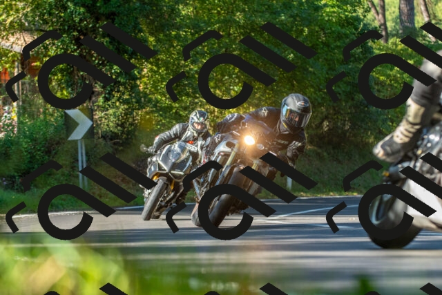 20250928101503_-R028103_r2