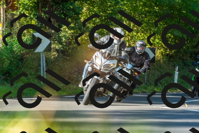 20250928102654_-R028177_r2