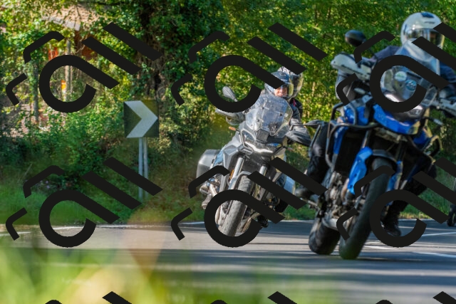 20250928102706_-R028195_r2