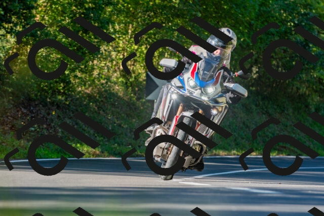 20250928102719_-R028216_r2