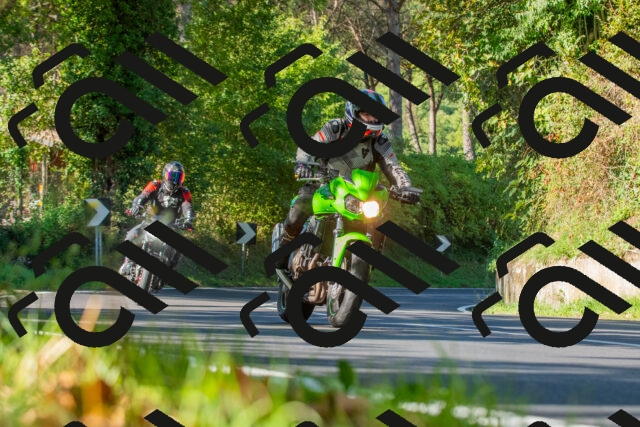 20250928102807_-R028223_r2