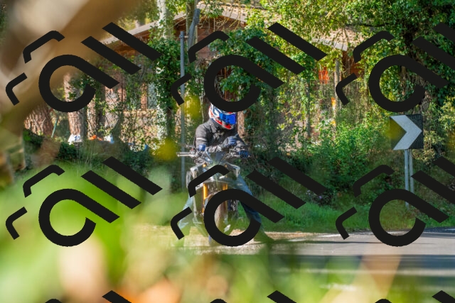 20250928102915_-R028227_r2