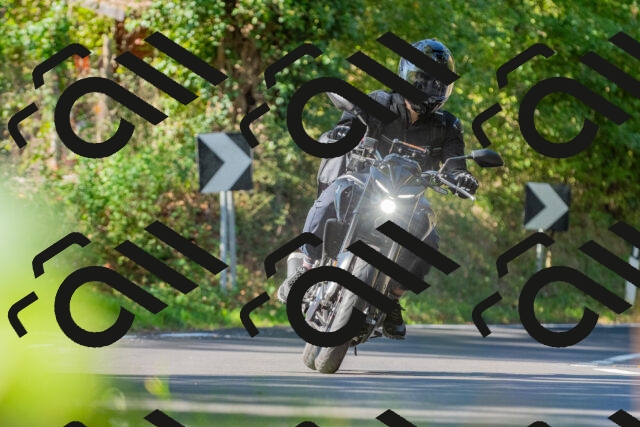 20250928110007_-R028545_r2