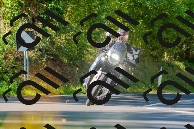 20250928110305_-R028566_r2