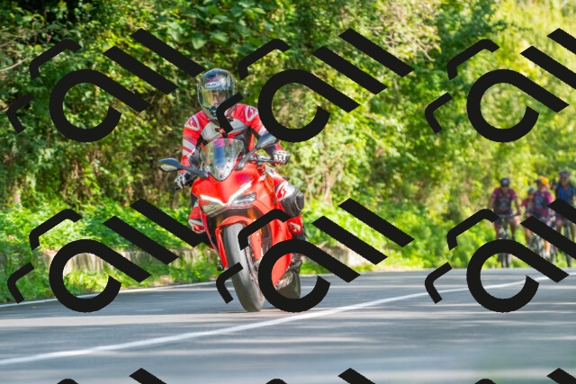 20250928110447_-R028592_r2