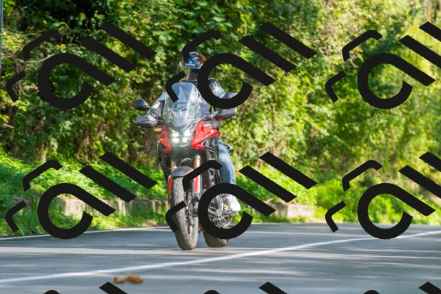 20250928110514_-R028594_r2