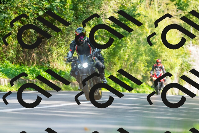 20250928111039_-R028662_r2