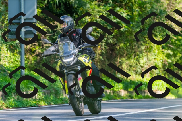 20250928111531_-R028688_r2