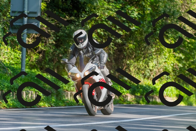 20250928111621_-R028695_r2